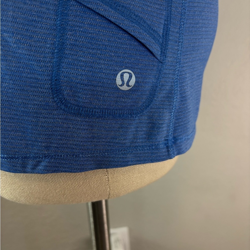 Blue Lululemon Women's Top - Picture 4 of 6